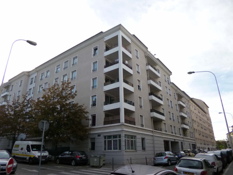 Rent apartment 3 rooms 76.28 m² in Lyon 7e Arrondissement 69007 Garibaldi - 1 019 €