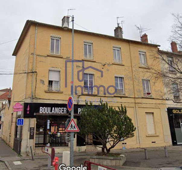 Buy building 746 m² in Saint-Fons 69190