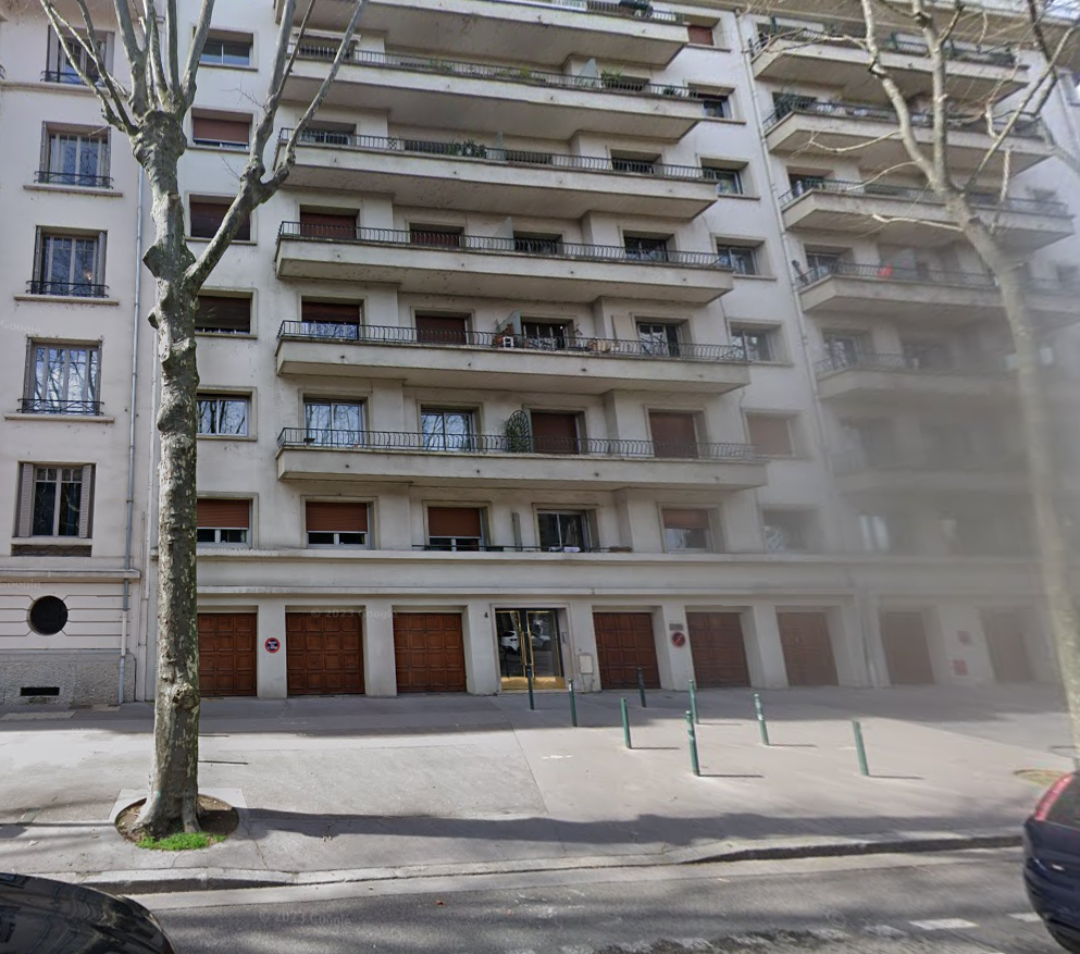 Rent apartment 2 rooms 56.54 m² in Lyon 6e Arrondissement 69006 - 1 760 €
