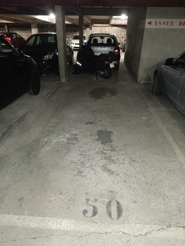 Location stationnement garage individuel à Villeurbanne 69100 VILLEURBANNE - 63 €