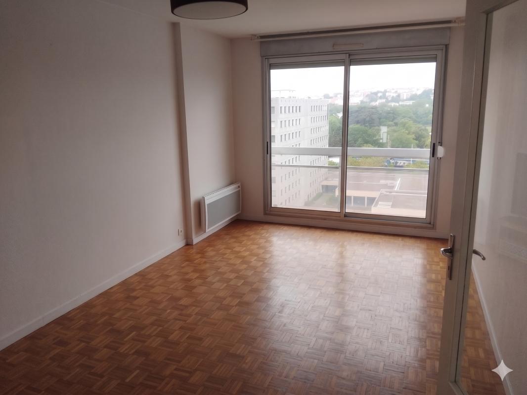 Location appartement t2 56 m² à Villeurbanne 69100 - 819 €