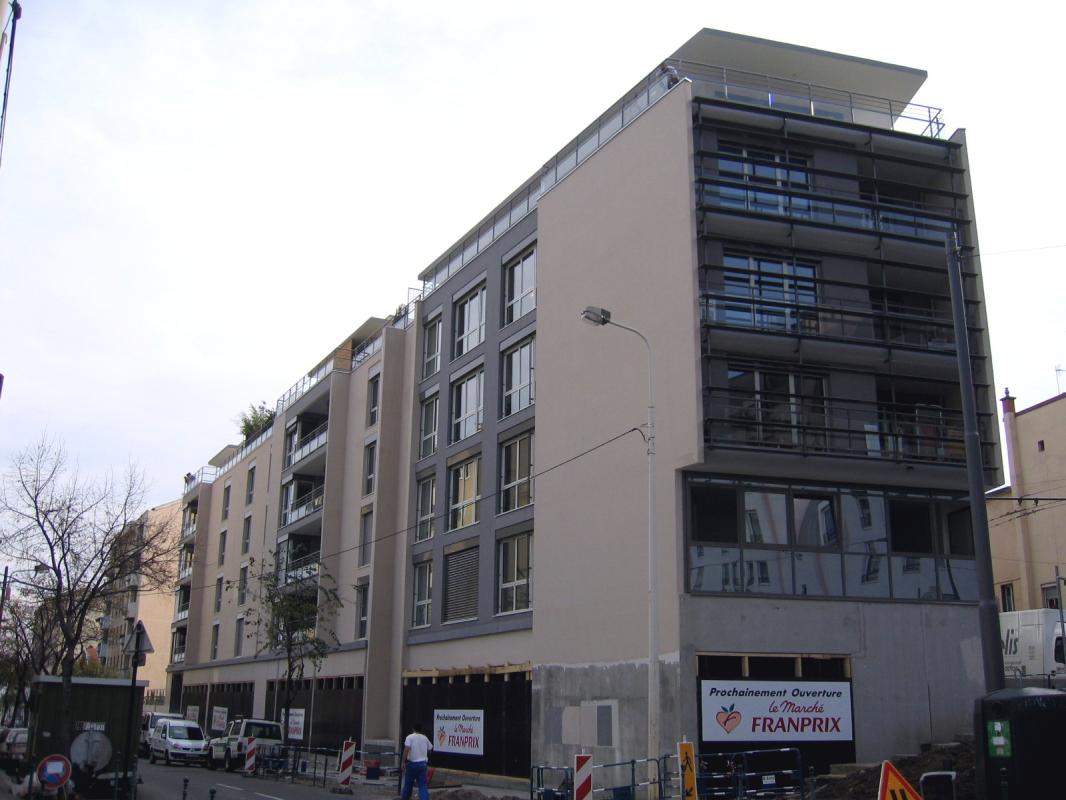 Location stationnement garage individuel à Lyon 4e Arrondissement 69004 - 96 €
