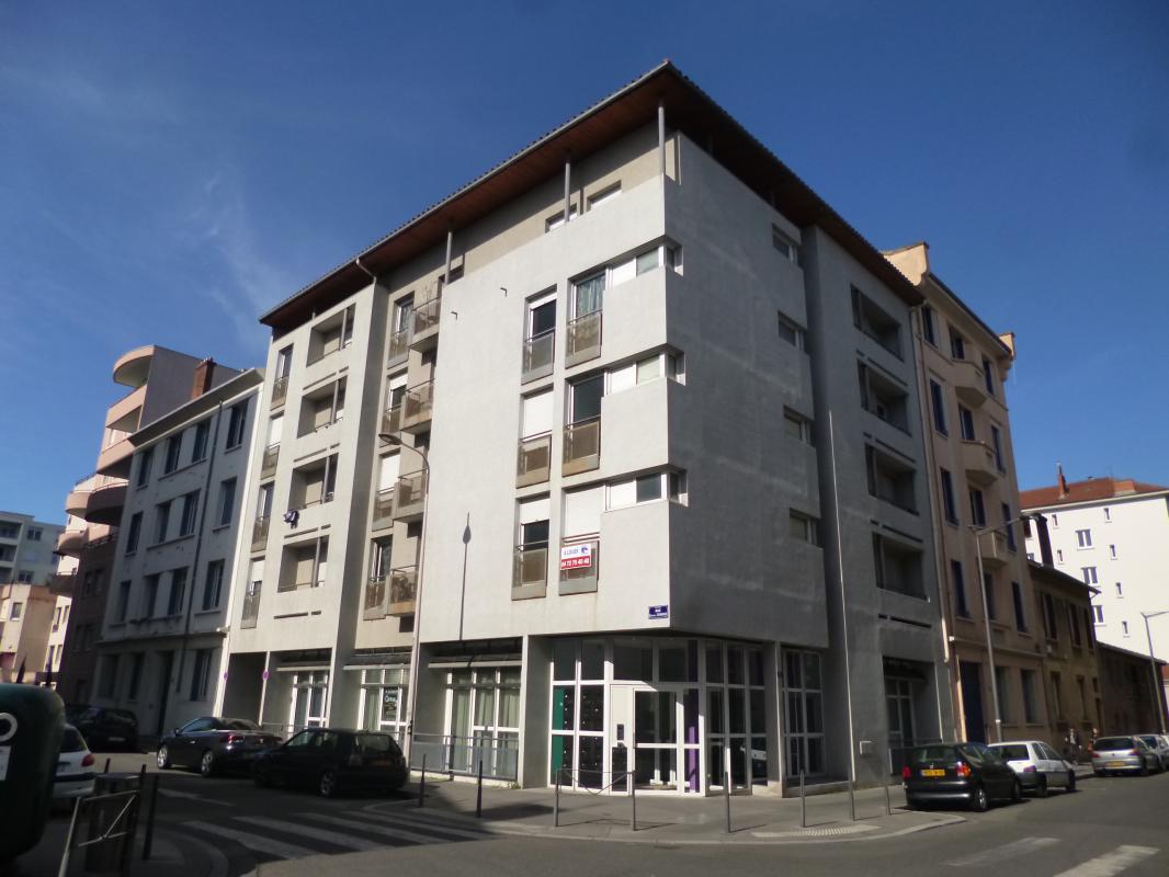Location stationnement parking couvert à Lyon 8e Arrondissement 69008 LYON 8 - 52 €