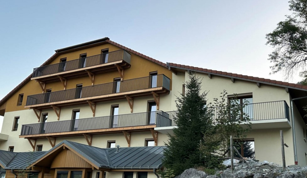 Vente appartement 5 pièces 142.55 m² à Viuz-en-Sallaz 74250