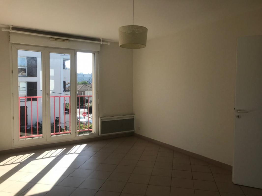 Location Appartement t3 60 m² Paray-Vieille-Poste (91550) Maxime Vedy