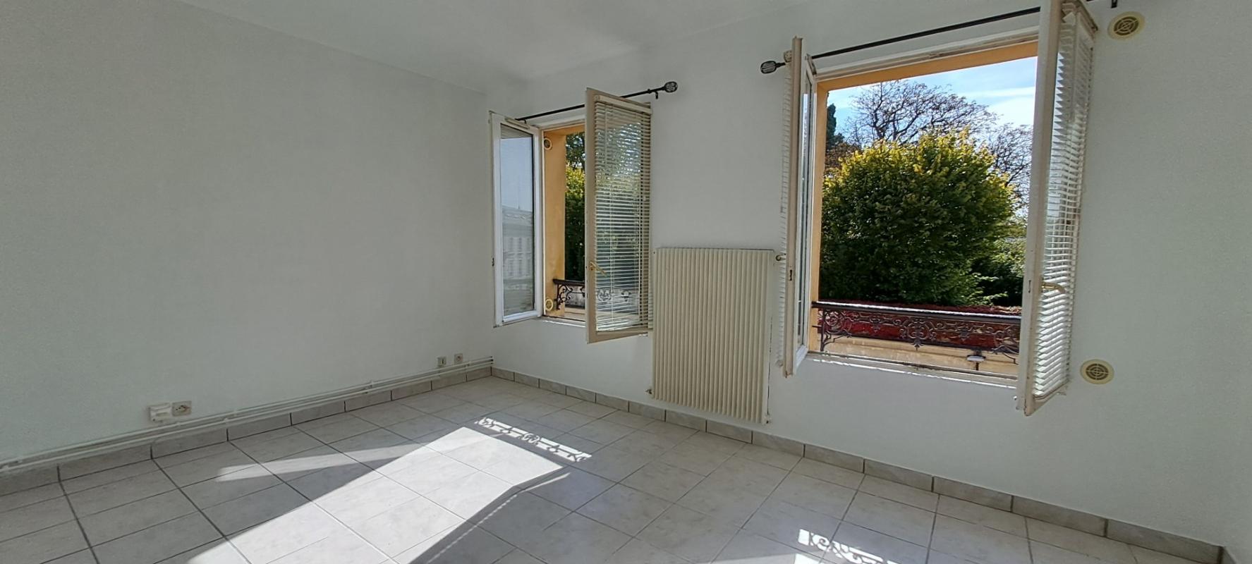 Location Appartement t2 30 m² Versailles (78000) Notre Dame 1
