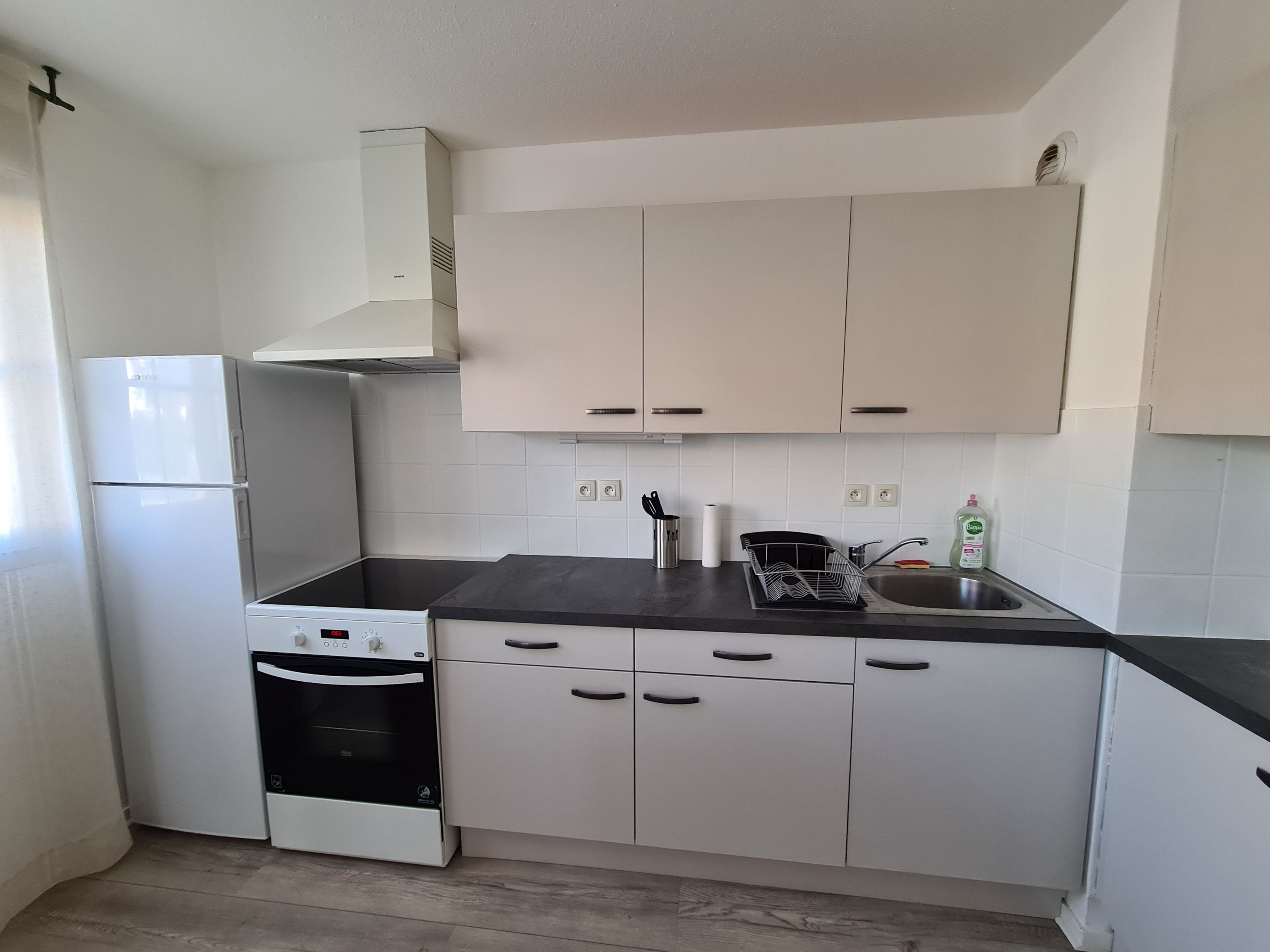 Vente appartement 2 pièces à Ferney-Voltaire 01210