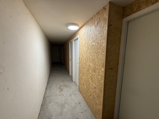 Vente local 68.9 m² à Divonne-les-Bains 01220 55 000 €