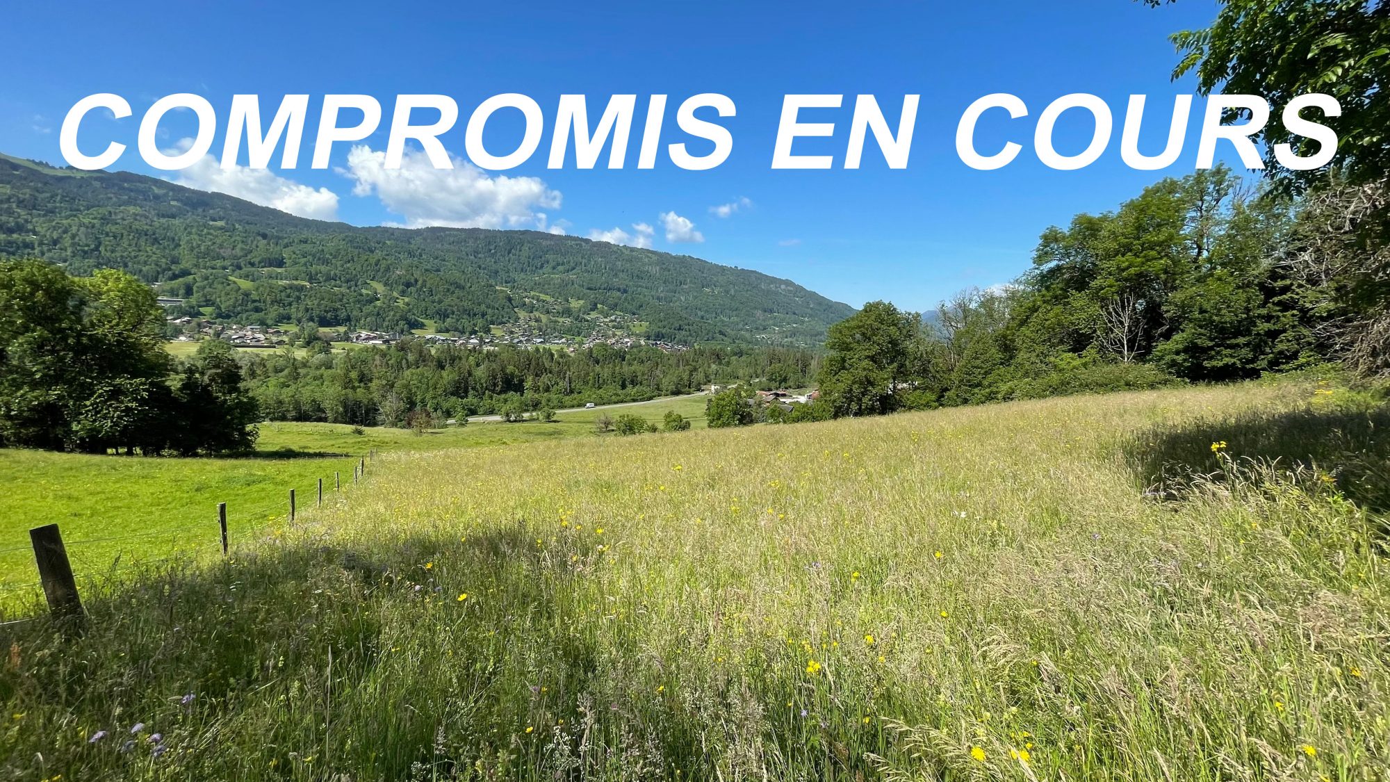 Vente terrain constructible 636 m² à Samoëns 74340