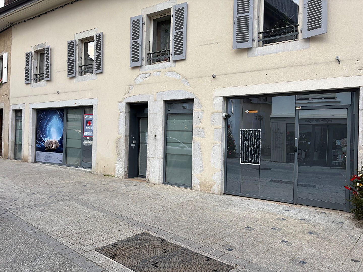 Vente local commercial à Divonne-les-Bains 01220 25 000 €