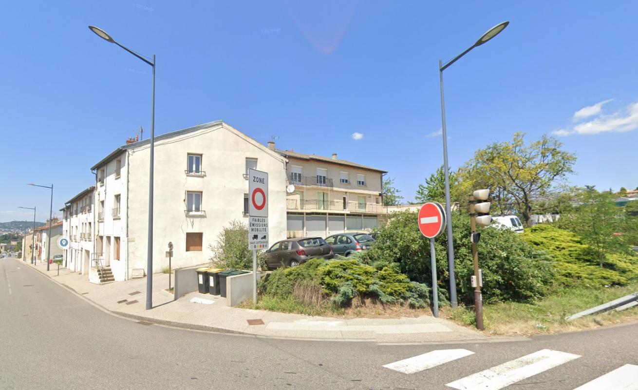 Location parking garage individuel à Saint-Jean-Bonnefonds 42650 ST JEAN BONNEFONDS - 50 €