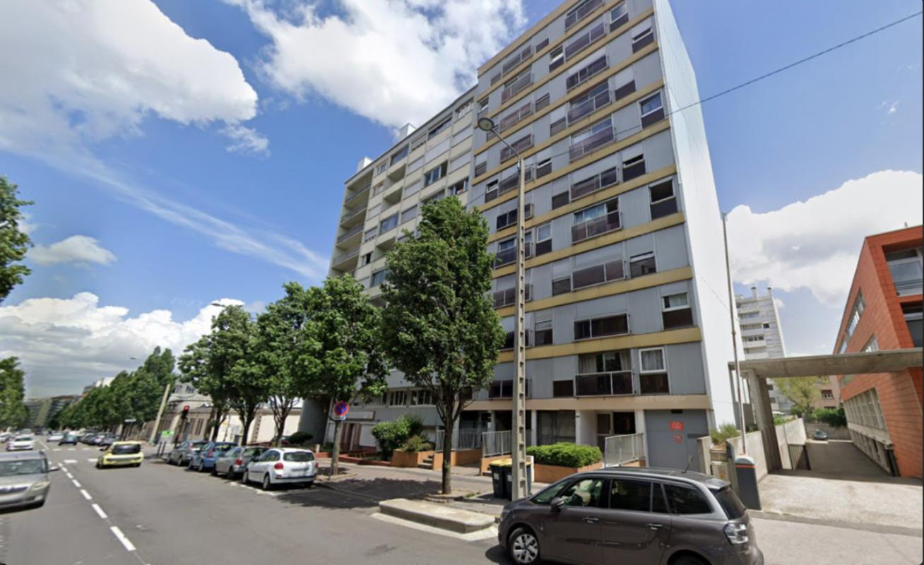 Location parking à Saint-Étienne 42100 BELLEVUE - 30 €