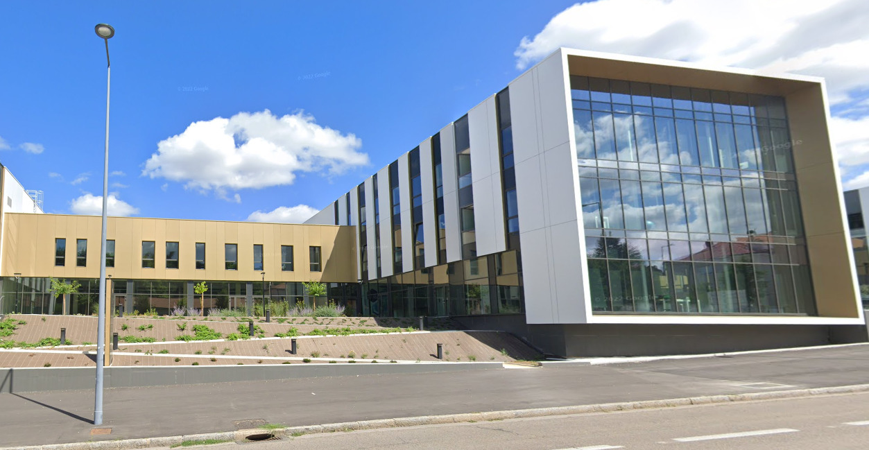 Location local bureau à Saint-Étienne 42100