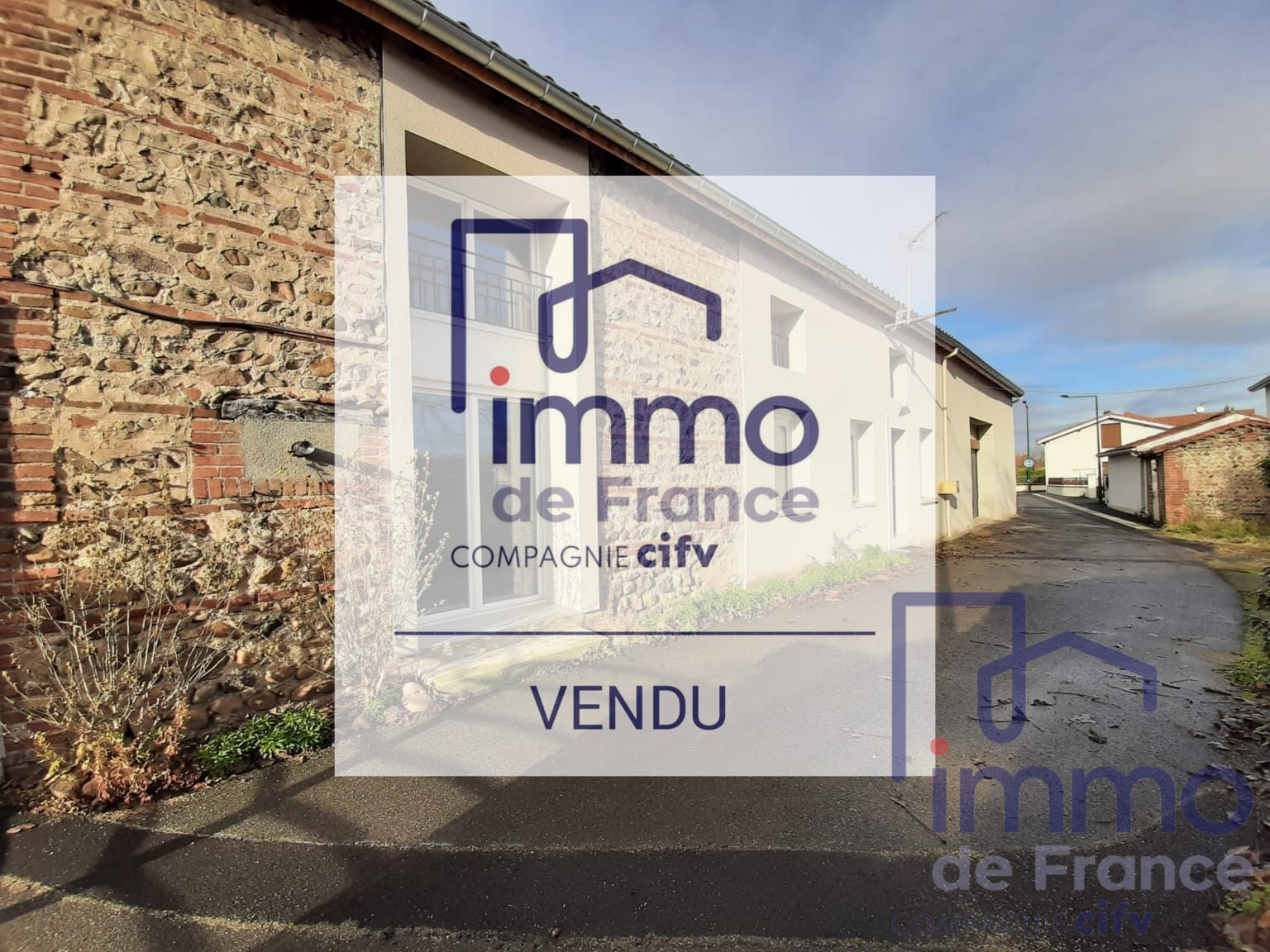 Vente maison ferme 5 pièces 140 m² à Veauchette 42340