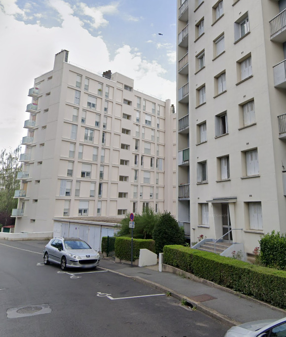 Location parking externe à Saint-Étienne 42100 FAURIEL - 30 €