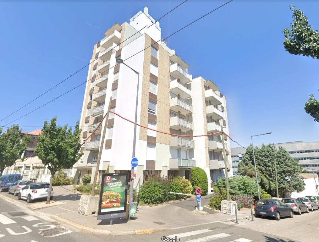 Location parking garage individuel à Saint-Étienne 42100 CHATEAUCREUX - 52 €