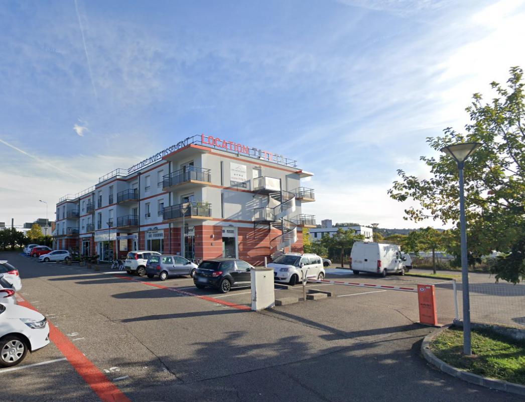 Rent parking in Saint-Priest-en-Jarez 42270 HÔPITAL NORD - 45 €