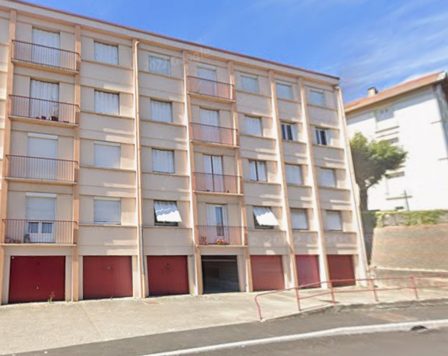 Location appartement t2 4 pièces 51 m² à Fraisses 42490 - 350 €