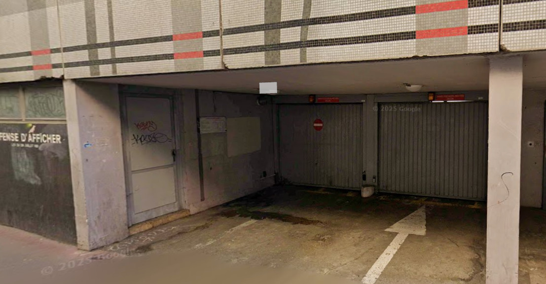 Location parking garage individuel à Saint-Étienne 42000 JACQUARD - 70 €