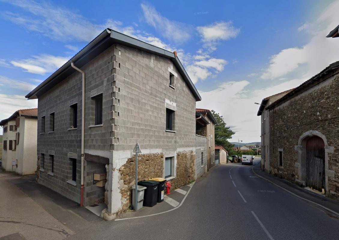 Rent apartment t2 66 m² in Genilac 42800 - 709 €