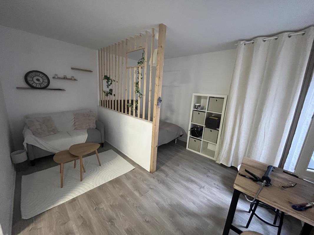 Location appartement t1 26 m² à Saint-Étienne 42000 - 420 €