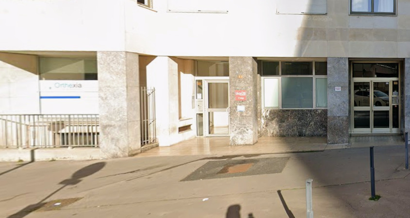 Location parking garage individuel à Saint-Étienne 42000 - 60 €