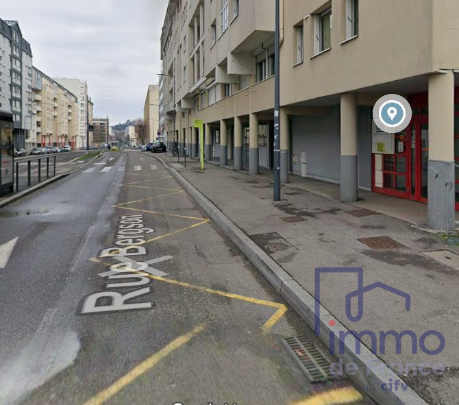 Vente local commercial 120 m² à Saint-Étienne 42000 99 200 €