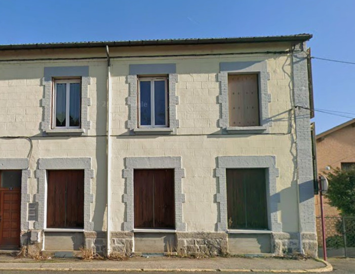 Location appartement studio 1 pièce 24 m² à Saint-Priest-en-Jarez 42270 - 420 €