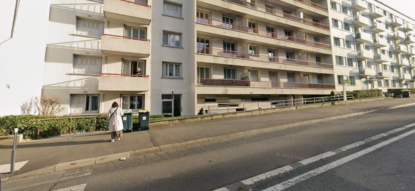 Location parking externe à Saint-Étienne 42100 SOLAURE - 53 €
