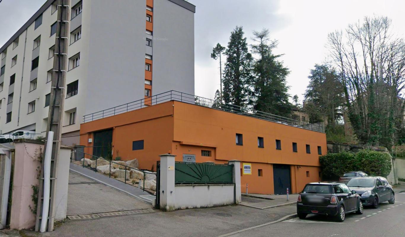 Location parking externe à Saint-Étienne 42000 LA METARE - 45 €