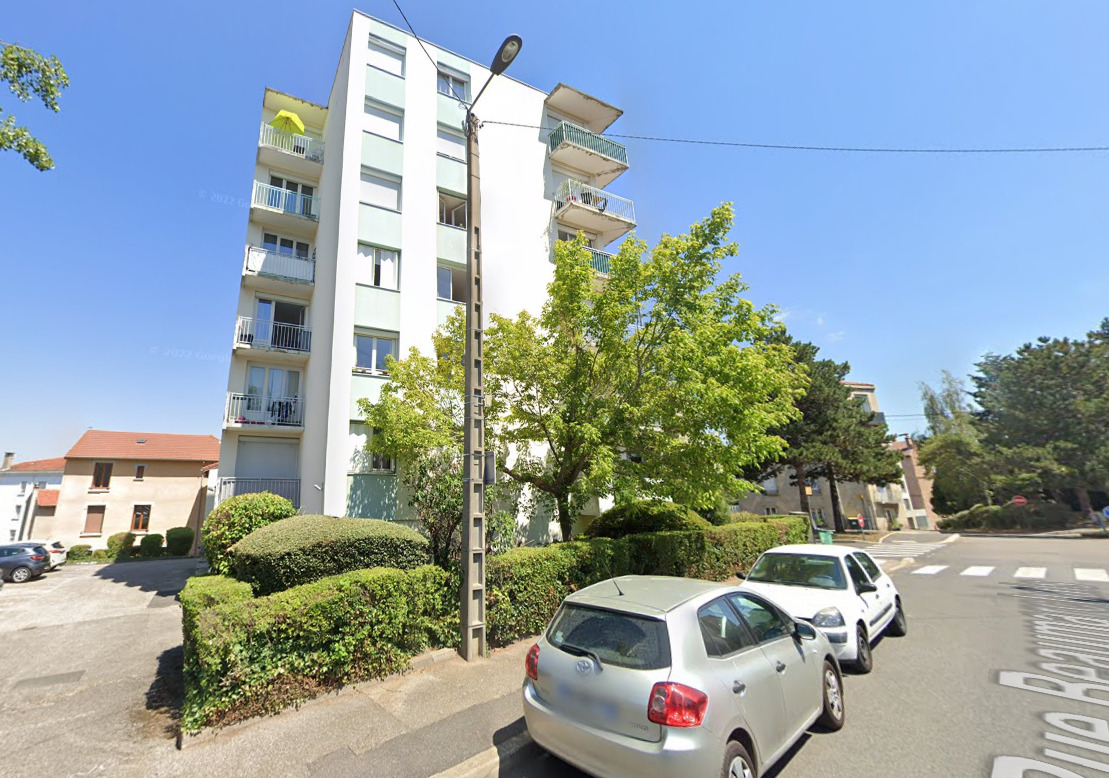 Location parking garage individuel à Saint-Étienne 42100 MONTPLAISIR - 55 €