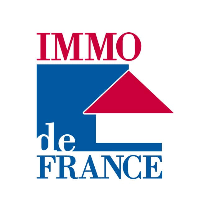 Location parking garage individuel à Saint-Étienne 42000 CARNOT - 64 €