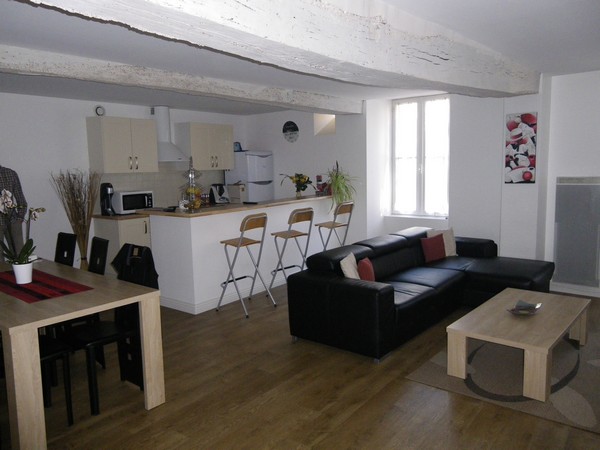 Location appartement t3 107 m² à Guérande 44350 - 814 €