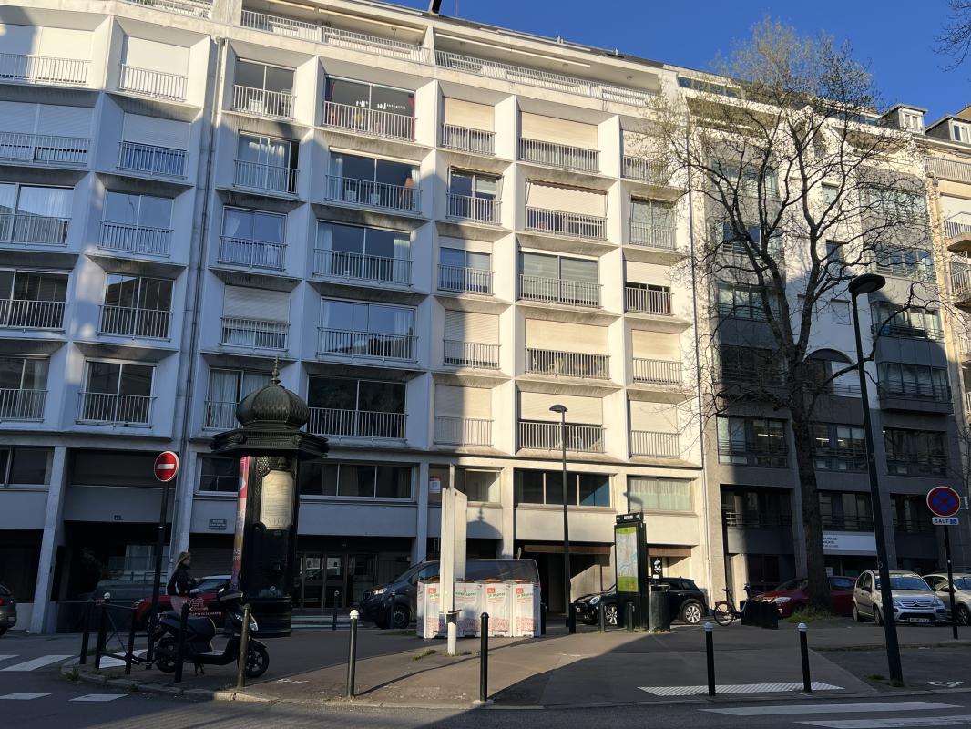 Location parking couvert à Nantes 44000 - 90 €