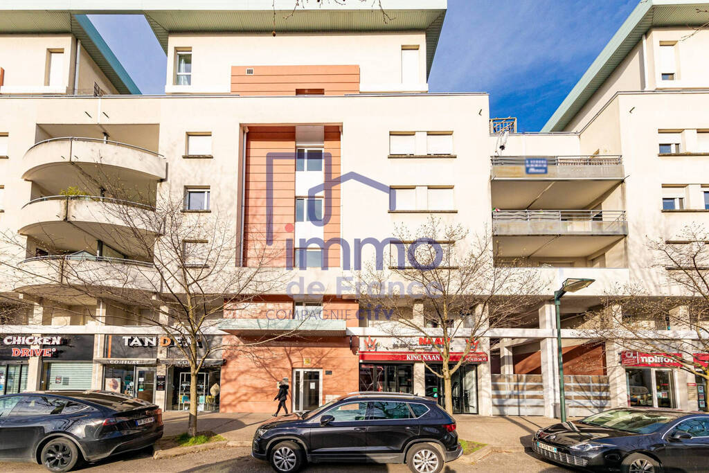 Vente parking 17 m² - Échirolles 38130