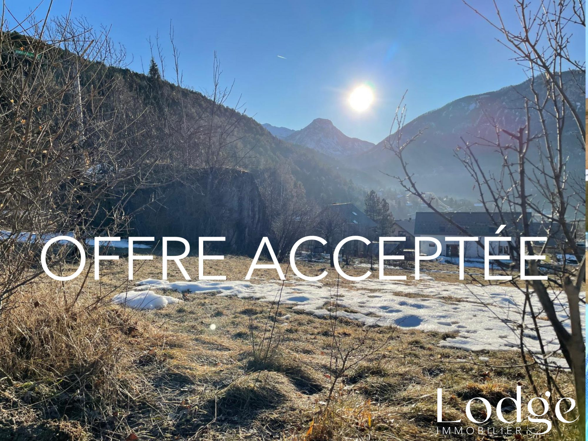 Vente terrain 500 m² à Pelvoux 05340